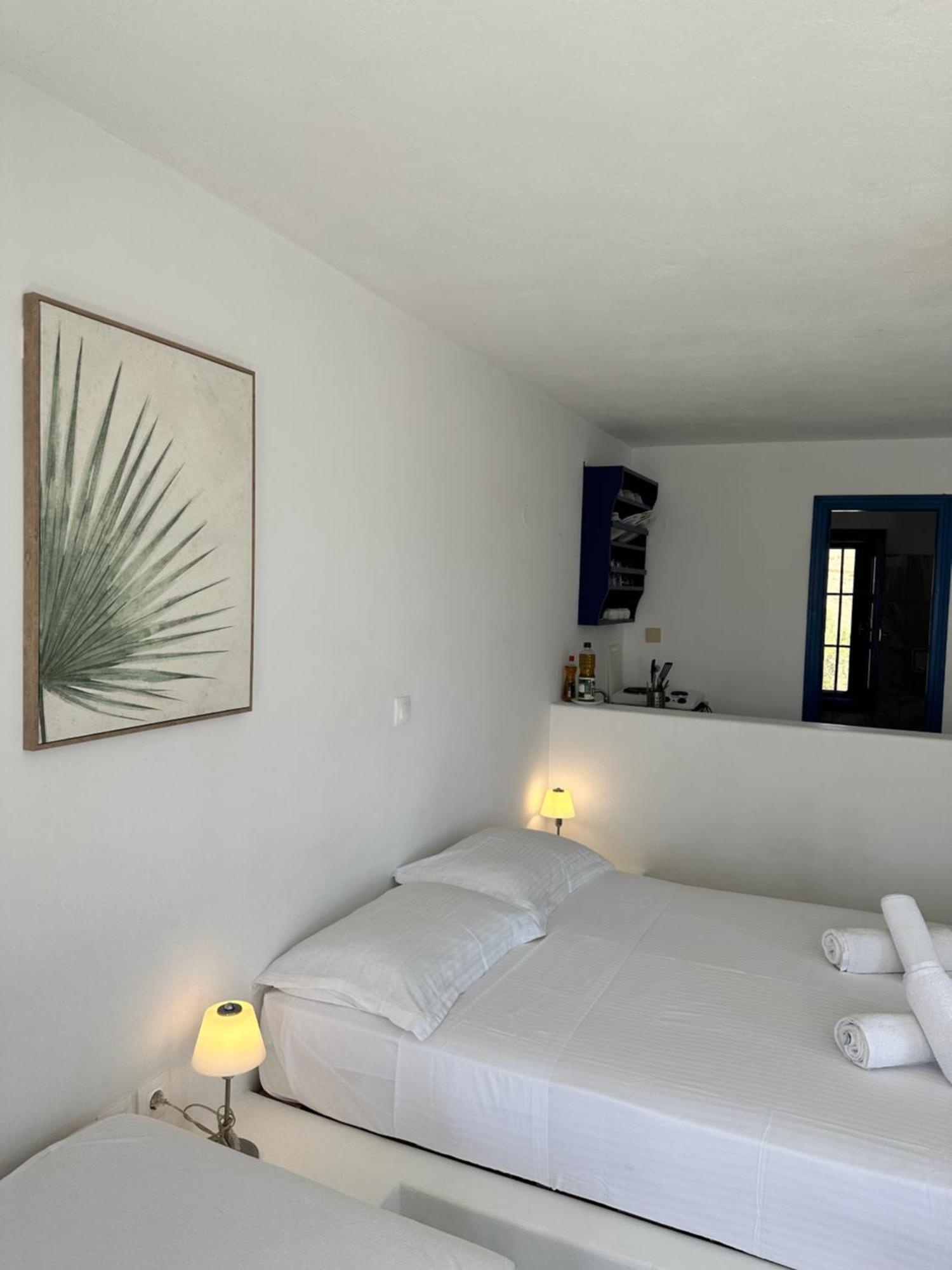 Iliopetra Studios Chrisi Akti  Bagian luar foto