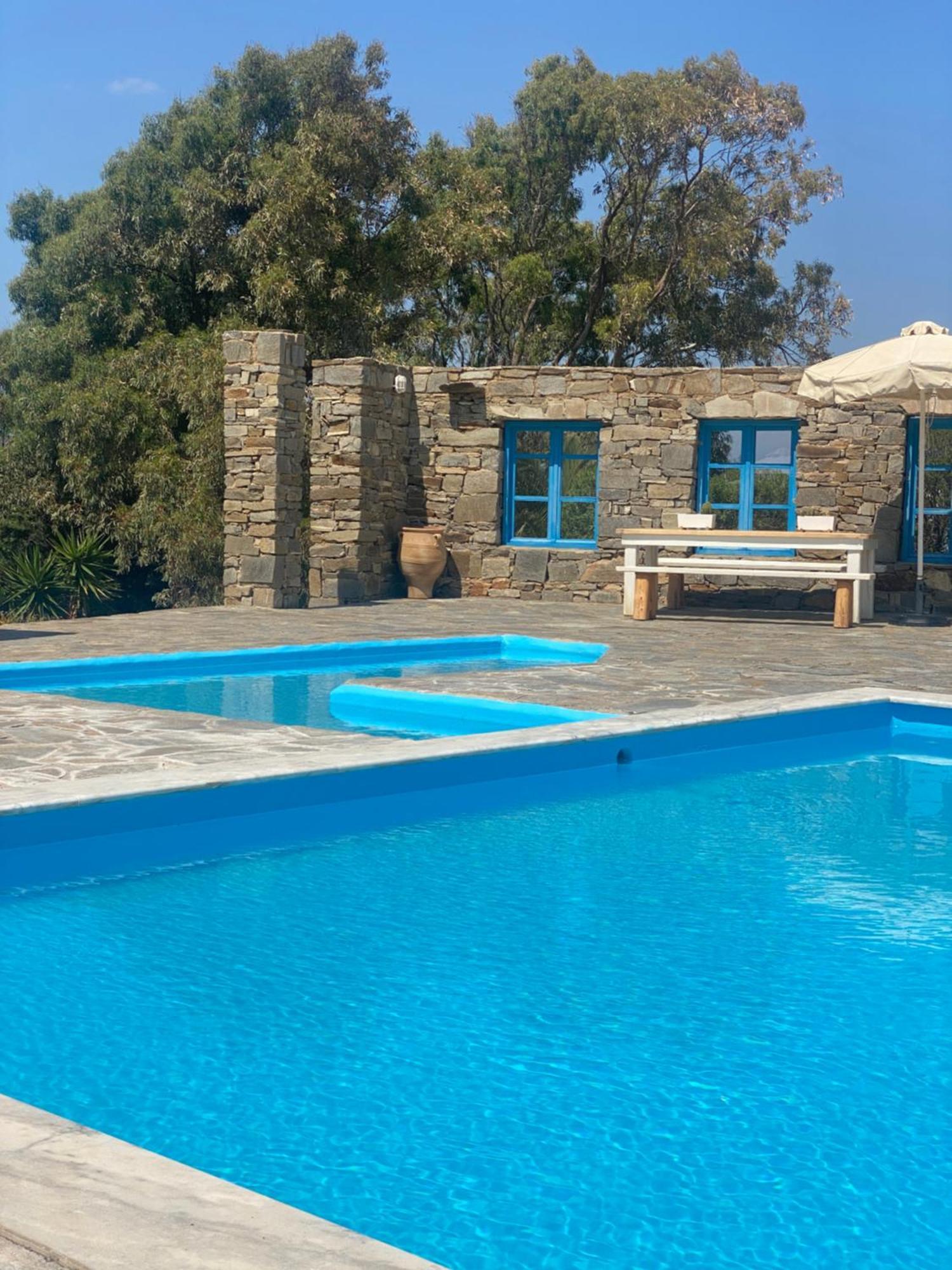 Iliopetra Studios Chrisi Akti  Bagian luar foto